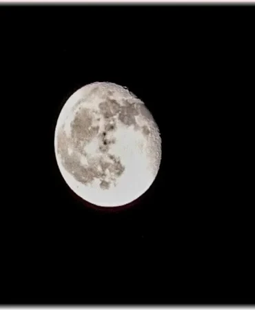 Süper Ay Patnosta Büyüleyici Bir Manzara Sunuyor