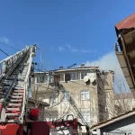 Ağrı Apartman Yangını 11 Kişi Yaralandı