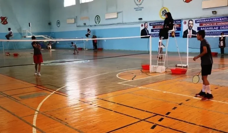 Ağrı Badminton Turnuvası: Gençler İçin Bir Etkinlik