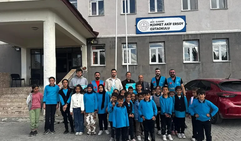 TÜGVA Eleşkirt okul ziyareti gençlik faaliyetleri