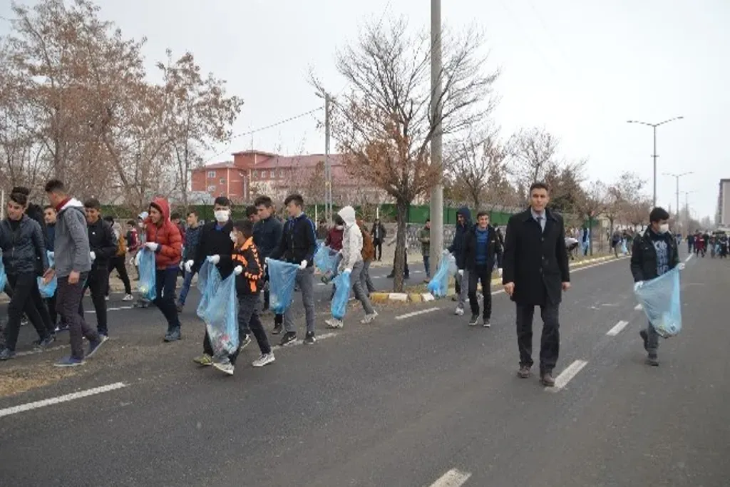 Eleşkirt'te Dere Temizliği, Ağrı’nın çevresel sorunlarına karşı duyarlılığı artırmak amacıyla gerçekleştirilen önemli bir projedir.