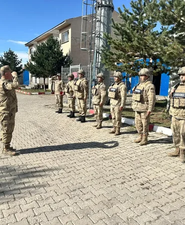 Ağrı Jandarma Ziyareti Eleşkirte Moralli Destek