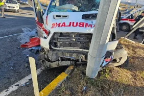 Ağrı Kaza Ambulans da Kazaya Karıştı 7 Yaralı