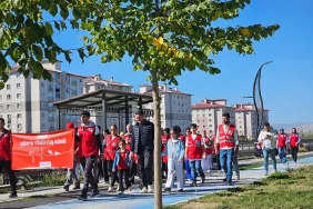 Ağrı Yürüyüş Etkinliği ile Sağlıklı Yaşamı Destekle