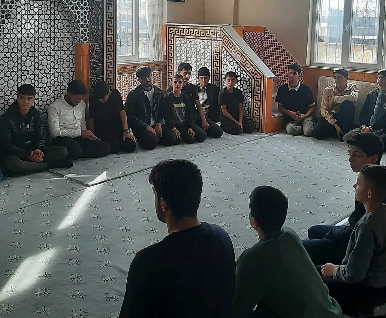 Hafızlara Seminer Peygamber Ahlakı ve Aile Değerleri Eleşkirt Haber Hafızlara Seminer Peygamber Ahlakı ve Aile Değerleri