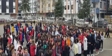 Afete Hazırlık Tatbikatı Ağrı Doğa Kolejinde Uygulama  Eleşkirt Haber Afete Hazırlık Tatbikatı Ağrı Doğa Kolejinde Uygulama