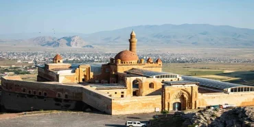 İshak Paşa Sarayı UNESCO Listesine Aday Proje Başlatıldı